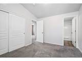 4868 Glacier Dr - Photo 18