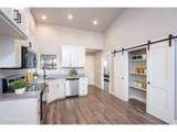 1384 Jacobs Dr - Photo 23