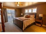27434 Sanborn Ln - Photo 20