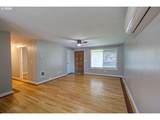 3326 View Ave - Photo 9