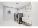 810 27TH St - Photo 31