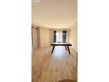 800 E St - Photo 15