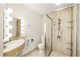 4460 Scholls Ferry Rd - Photo 18