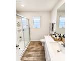 4199 Sandlewood Ave - Photo 20