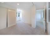475 Leslie St - Photo 39