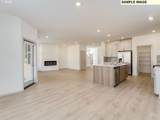 221 28TH St - Photo 10