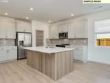 221 28TH St - Photo 11