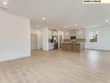 221 28TH St - Photo 3
