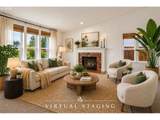 831 Greenwich Ave - Photo 5