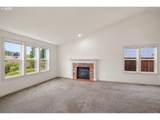 831 Greenwich Ave - Photo 6