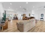 402 Main St - Photo 11