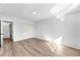 2102 Kelly Dr - Photo 17