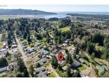12850 Hayes Dr - Photo 4