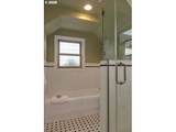 323 Cowls St - Photo 25
