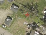  Chamberlain Ave - Photo 1