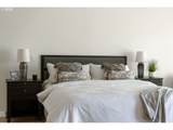 2591 Overlook Dr - Photo 22