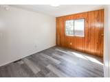 923 Harbor St - Photo 7