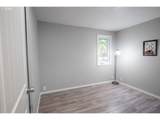 3703 Peppertree Dr - Photo 17