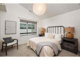 961 Skidmore St - Photo 18