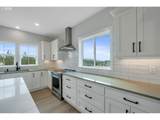 483 Meadows Dr - Photo 5