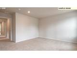 12107 16TH St - Photo 22