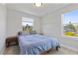 22415 Pine St - Photo 25