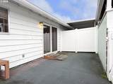 579 Fleming Ave - Photo 19