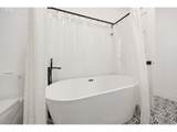 2102 Kelly Dr - Photo 21