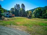 913 Starveout Creek Rd - Photo 32