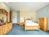 1055 Estate Dr - Photo 12