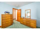1055 Estate Dr - Photo 23