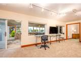 1055 Estate Dr - Photo 28