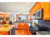 1055 Estate Dr - Photo 9