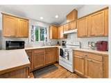 1050 Yew St - Photo 11