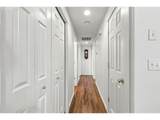 1050 Yew St - Photo 14