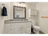 1050 Yew St - Photo 22