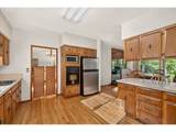 1180 Villard St - Photo 15