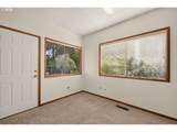 1180 Villard St - Photo 19