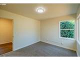 1140 Lewis St - Photo 22