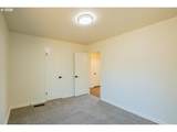 1140 Lewis St - Photo 23