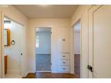 1140 Lewis St - Photo 34