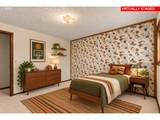 1090 13TH Ave - Photo 21