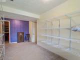 2319 Emerald Dr - Photo 32