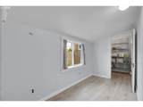 2729 Coast Ave - Photo 17