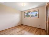 4954 Willow St - Photo 16
