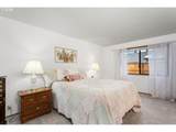2318 Balboa Dr - Photo 17