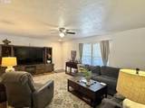 225 Nestucca Ln - Photo 4