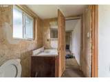 478 32ND Ave - Photo 19