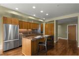 841 Gaines St - Photo 4
