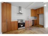 325 Graham St - Photo 14